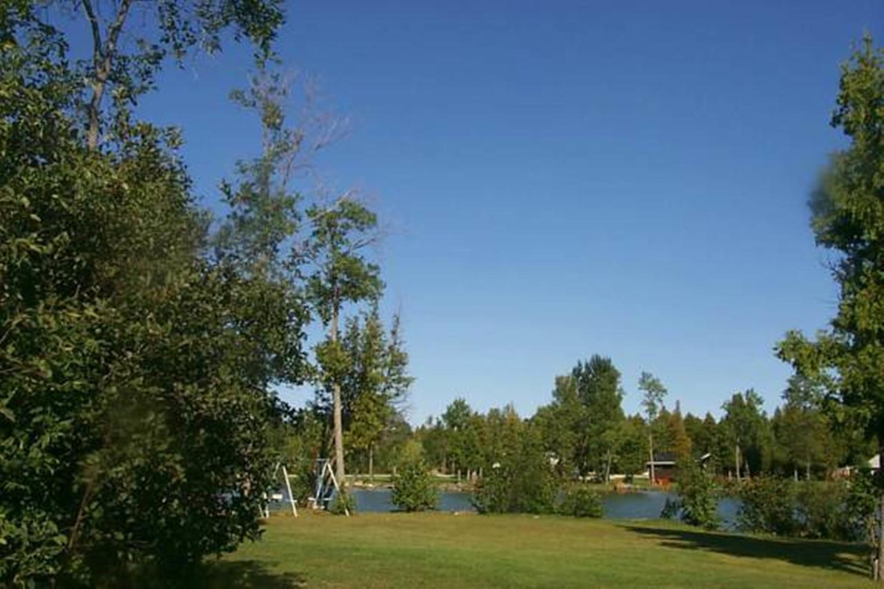 Manitowaning Wee Point Resort المظهر الخارجي الصورة