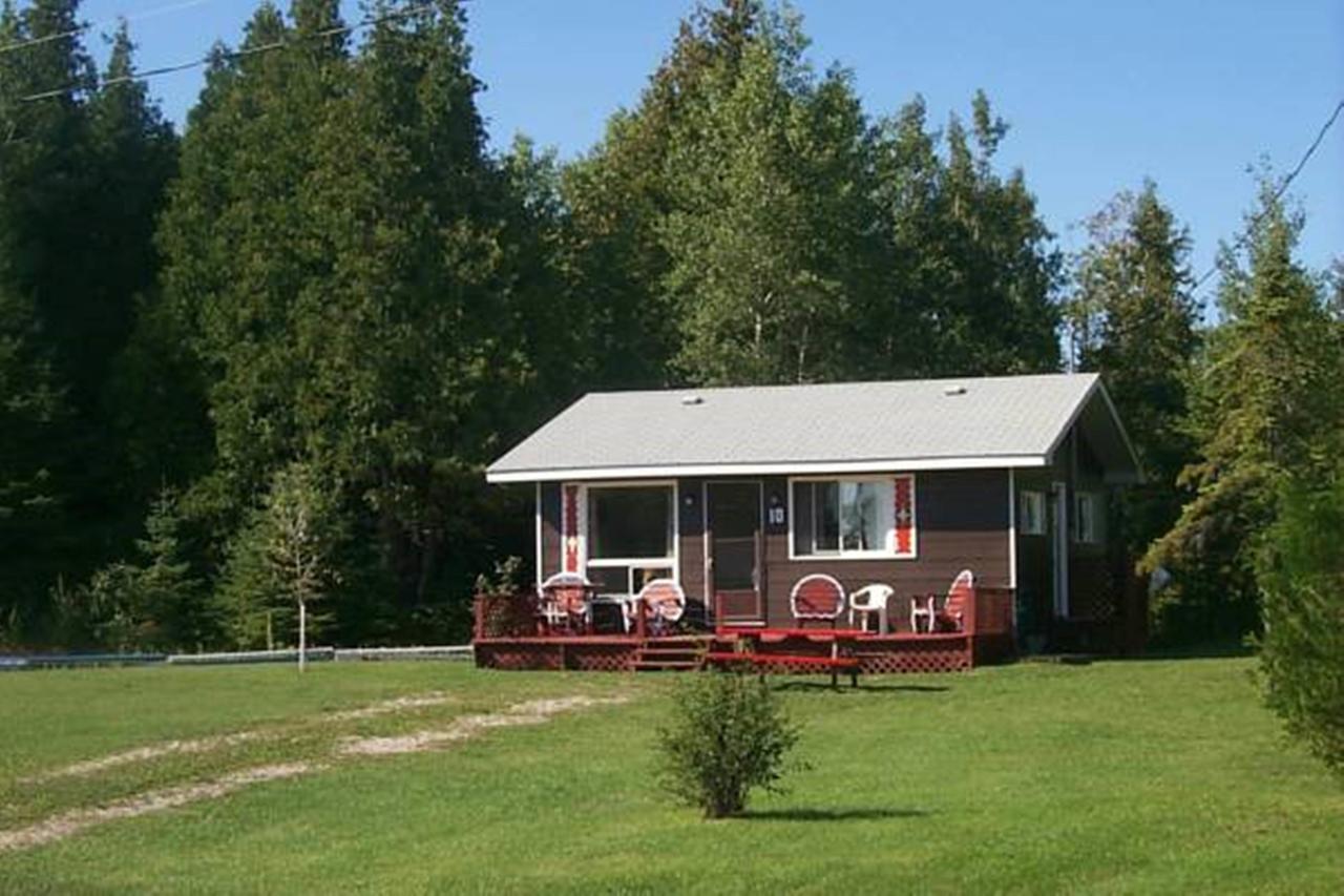 Manitowaning Wee Point Resort المظهر الخارجي الصورة